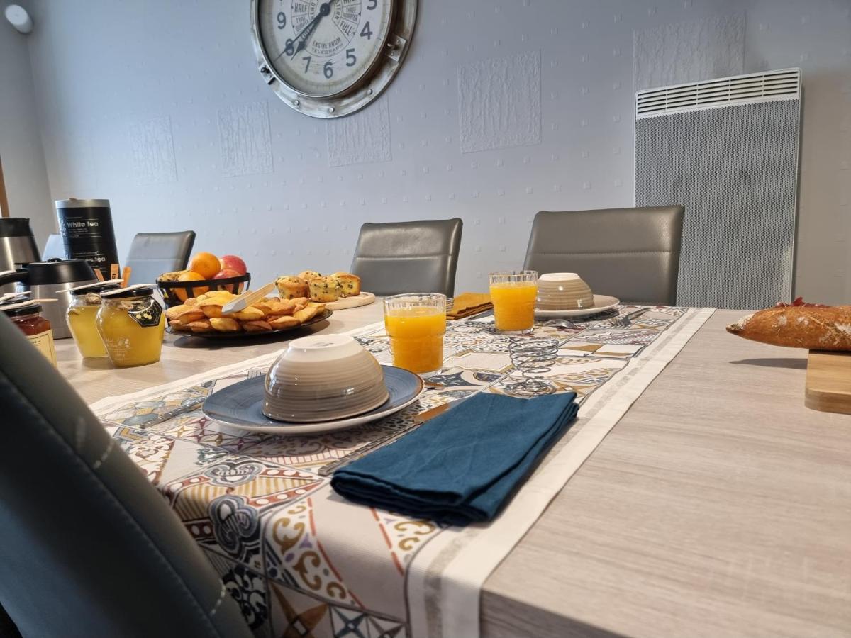 Bed and Breakfast L'Atrium Piégut-Pluviers Zewnętrze zdjęcie